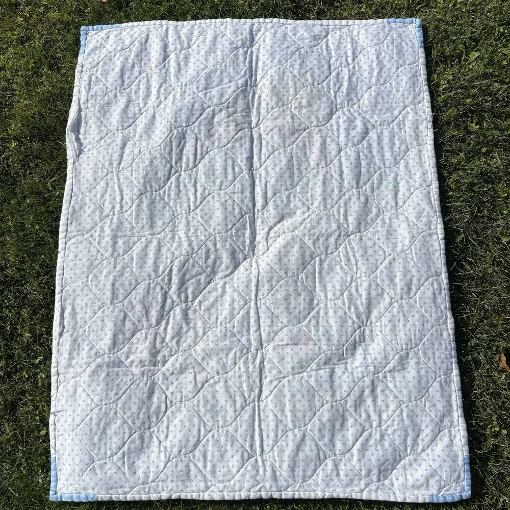 VTG Old McDonald Baby Blanket Quilt Throw Blue White Gingham Sun Rainbow Balloon